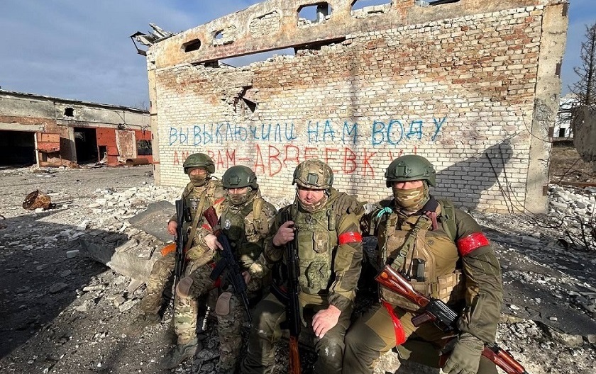Бойцы в Авдеевке отправили украинцам послание